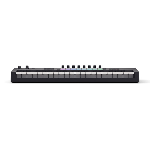 זוית נוספת Novation Launchkey 37 MK4 MIDI keyboard controller