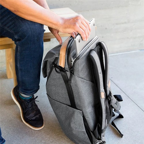 PEAK DESIGN BACKPACK 30L Charcoal