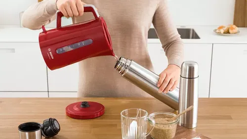 קומקום יוקרתי BOSCH TWK3A014