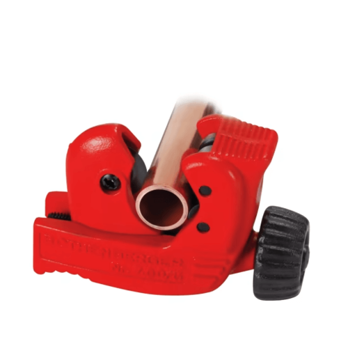 חותך צנרת נחושת MINICUT 2000 – חיתוך מקצועי במקומות צפופים – ROTHENBERGER