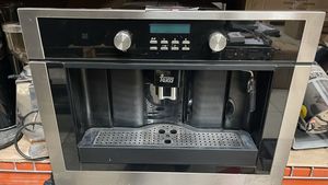 מחודש מכונת קפה בילד אין Teka CLC855GM שחור כסף