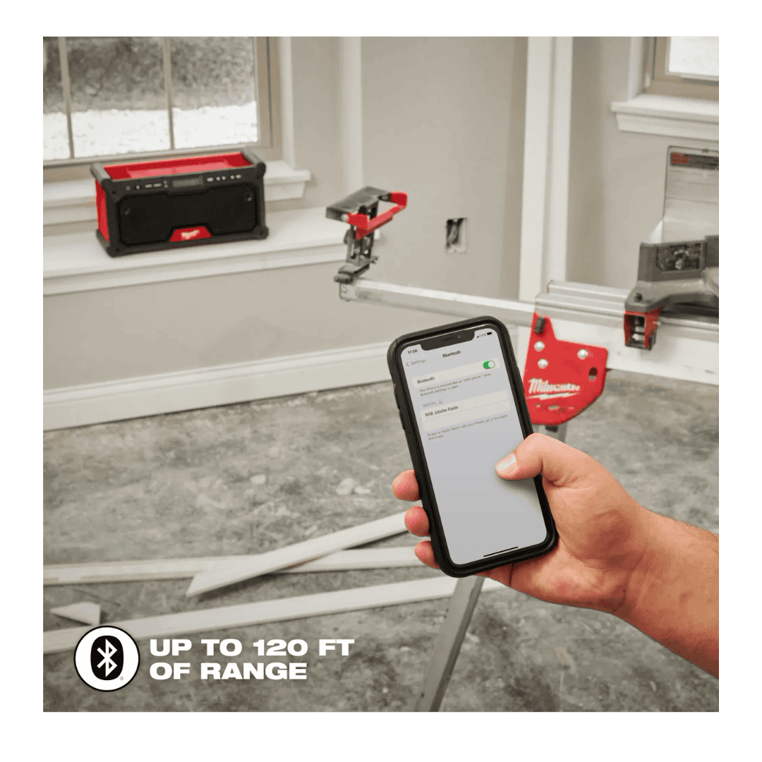 רמקול Bluetooth נטען 18V Milwaukee M18 דגם 2952-20 עם USB-C ואקולייזר - גוף בלבד