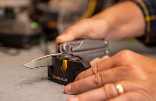 משחיז להב ללדרמן BLADE SHARPENER