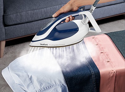 מגהץ קיטור Tefal GV9221