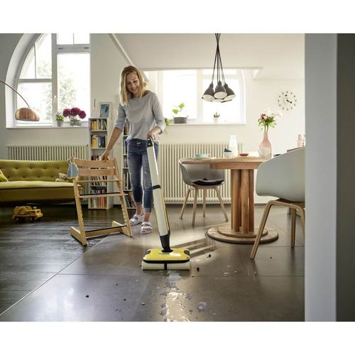 שוטף אלחוטי דגם FC7 CORDLESS KARCHER בצבע לבן כולל תווי קנייה על סך 1000 ש