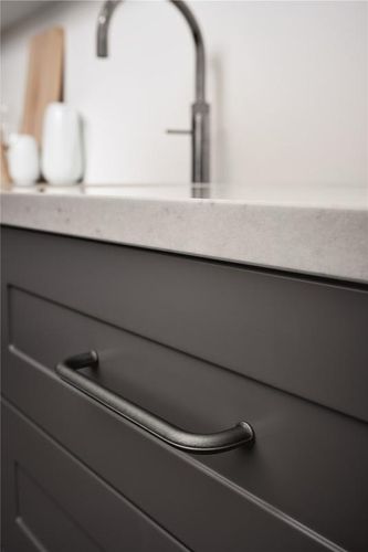 ידית Mould שחור מט - 160 מ