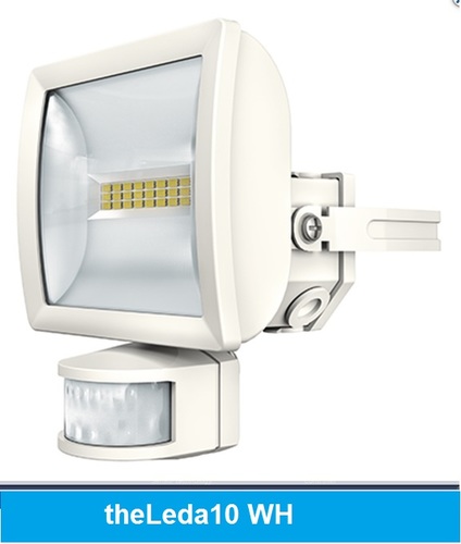 theLeda EC – פנס LED דקורטיבי 10, 20  או 30W, עם גלאי תנועה, IP55