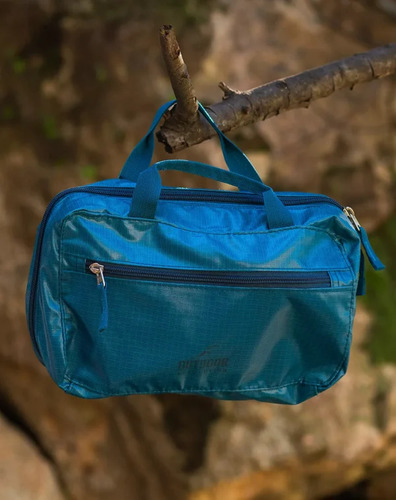 תיק רחצה Travel Tactic מבית Outdoor Revolution