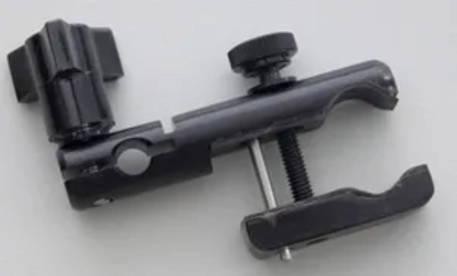 תפסן מיקרופון AMT לקלרינט דגם Clamp