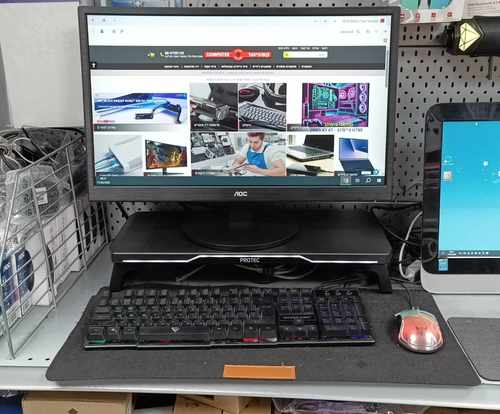 מעמד למסך מחשב עם מפצל USB סטנד ארגונומי PROTEC DM503