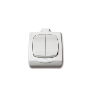 מפסק כפול YARDEN בצבע לבן מתח/זרם 230V/10A FETAYA