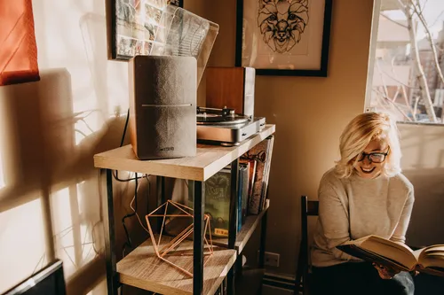 רמקולים מדפיים Edifier R1280DB - Powerful Bookshelf Speakers (brown) EDF100016br