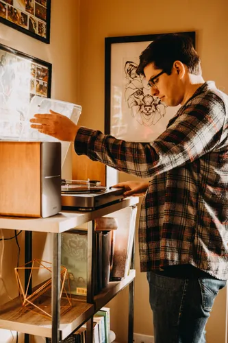 רמקולים מדפיים Edifier R1280DB - Powerful Bookshelf Speakers (white silver) EDF100016w