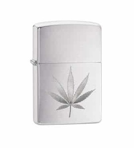 מצת זיפו עלה כסוף - ZIPPO
