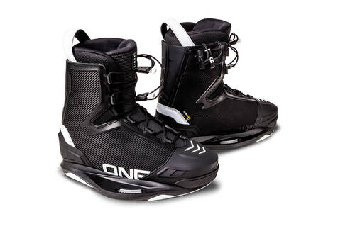 מגף גלישה רוניקס שחור / לבן - RONIX ONE 2024
