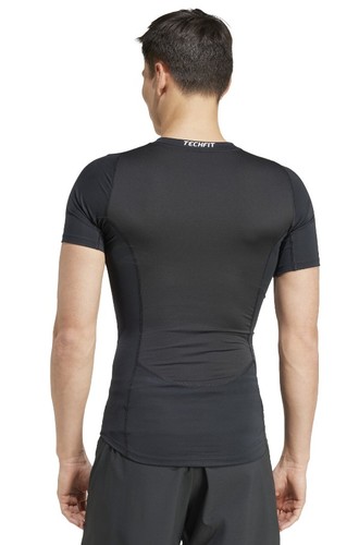 חולצת אימון אדידס  adidas Techfit Compression Training Tee | גברים