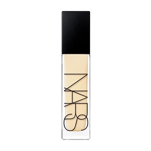 מייקאפ נוזלי נארס Natural Radiant Longwear Foundation