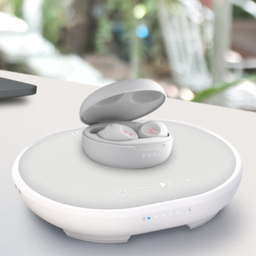 משטח טעינה אלחוטית עם רמקול בלוטוס מובנה Sonic Charge 500 לבן