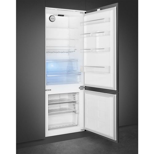 מקרר ‏מקפיא תחתון Smeg C875TNE ‏370 ‏ליטר