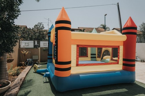 מתקן קפיצה מתנפח גדול | D4234 | צבעי פנדה | Jumpy Jump | מגלשה+משטח קפיצה