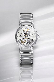 שעון נשים בשיבוץ יהלומים Rado R30245903 ראדו מקולקציית Centrix Automatic Diamonds Open Heart