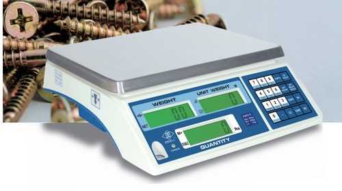 FD121: משקל לספירת מוצרים, משטח: 22X30 ס”מ.