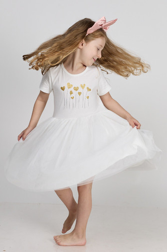מסתובבת טול לבן לבבות פרחים 2-8 שנים