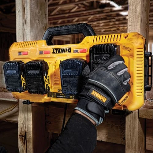 מטען DEWALT - 10.8V/18V/54V דיוולט - DCB104