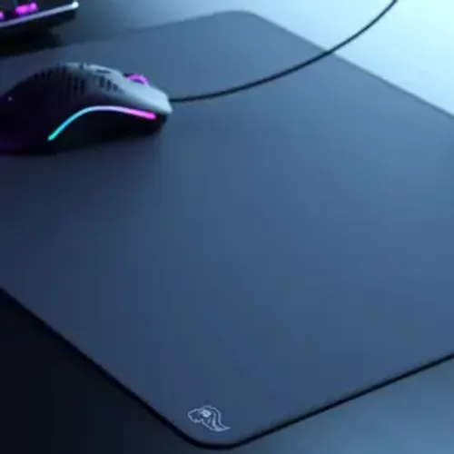 משטח עכבר גיימינג גדול למחשב – משטח חלק, עמיד וחזק Glorious Elements Ice