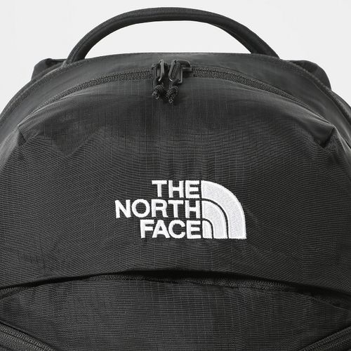 תיק SURGE BACKPACK מבית the north face שחור/בז
