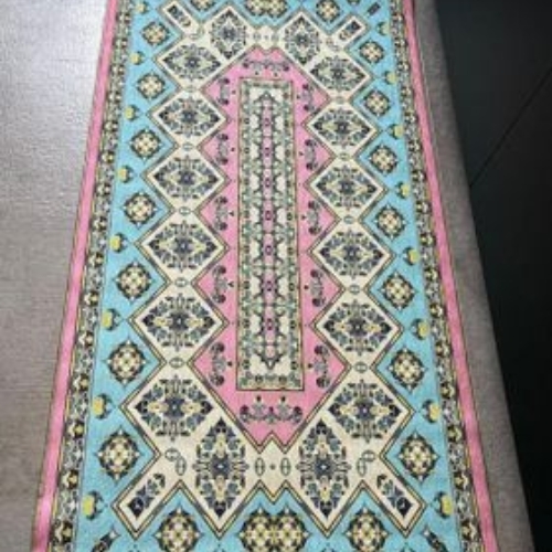שטיח נויה גומי PVC משולב בד דגם דולי במידה 70x150 ס