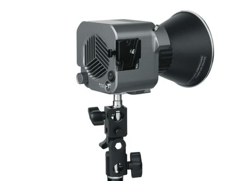 פנס לד Aputure Amaran COB 60D-s - יד שניה