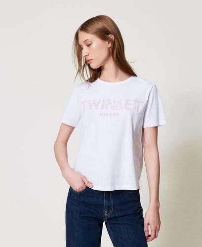 T-shirt with Oval T logo embroidery