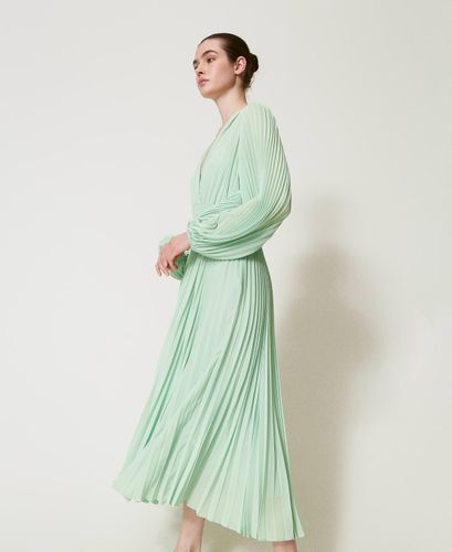 Long pleated georgette dress Mint