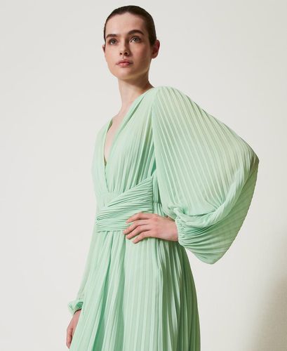 Long pleated georgette dress Mint