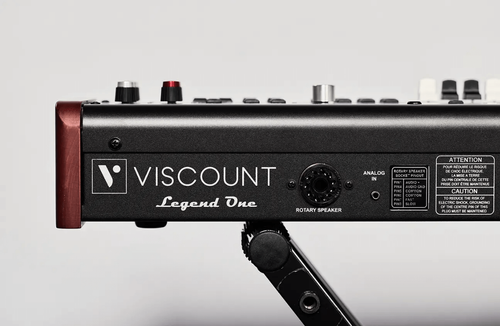 מקלדת במה מקצועית 73 קלידים Legend One Stage Keyboard מבית Viscount
