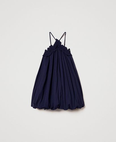 Short muslin dress with embroidered flowers