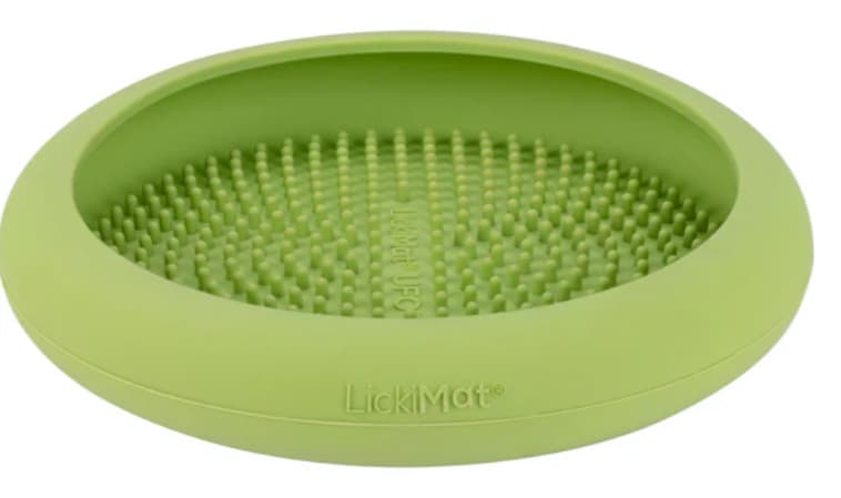 ליקי מט LickiMat קערת ליקוק UFO בצבע ירוק