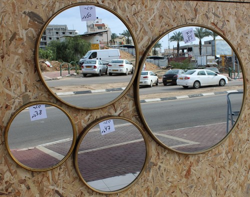 מראה עגולה זהב עתיק -60 ס
