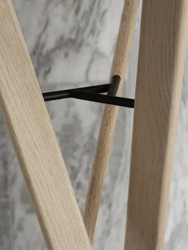 סטנד תלייה דקורטיבי עץ אלון RAKKU Coat rack