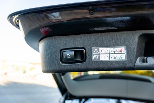 פותח תא מטען חשמלי vw tiguan כולל התקנה 