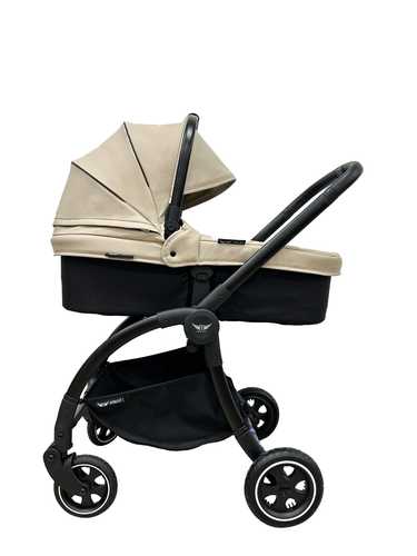 עגלת תינוק בייבי בוס בובקט 3 החדשה בדים עור - - עגלות תינוק מגיל לידה