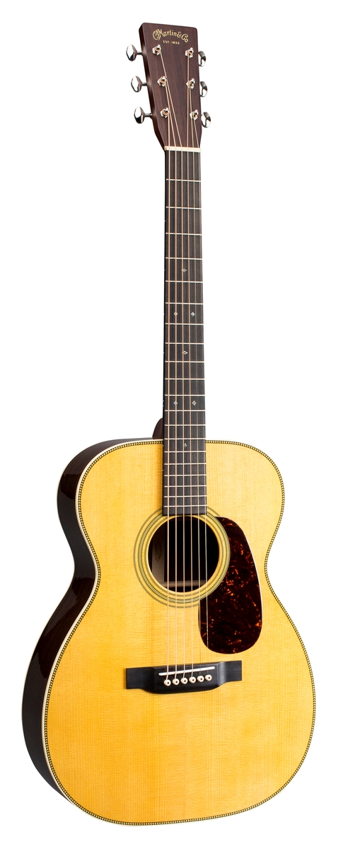 גיטרה אקוסטית +ארגז MARTIN 0028