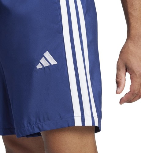 מכנס אדידס adidas Essential 3-Stripes Chelsea Shorts | גברים