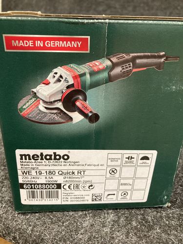 משחזת זווית חשמלית 7''  180 מ''מ Metabo WE 19-180 QUICK RT 1900W