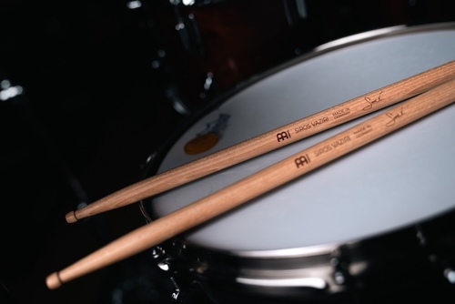 מקלות החתימה של Meinl | SB608 | Siros Vaziri