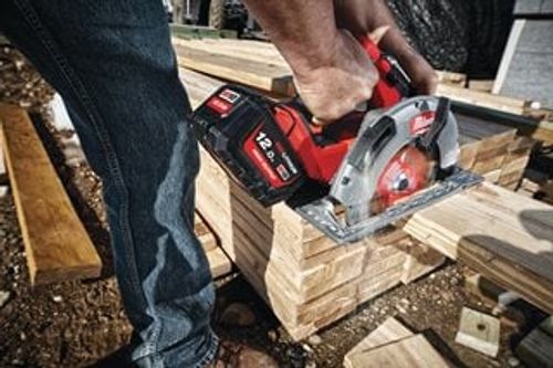 סוללה עוצמתית 12אמפר MILWAUKEE M18 HB12 HIGH OUTPUT -  18V 
