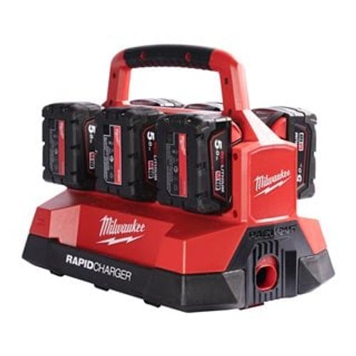 מטען 6 מקומות טעינה מהירה עם חיבור USB - MILWAUKEE M18PC6 PACKOUT 18V