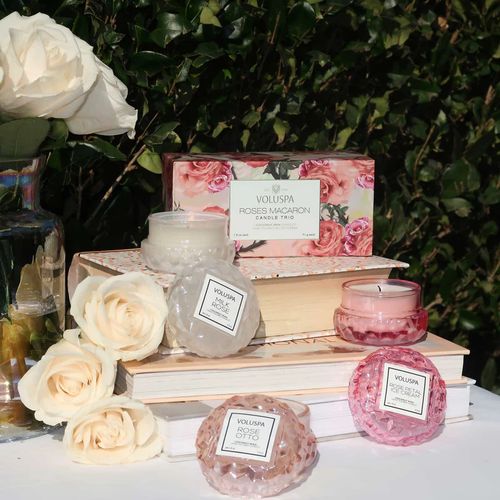 נר מקרון זכוכית‏ 51 גרם - Rose Petal Ice Cream