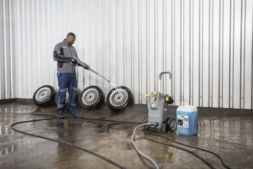 מכונת שטיפה בלחץ 150 באר Karcher HD 6/15M - אחריות יבואן רשמי על ידי דן שלדן